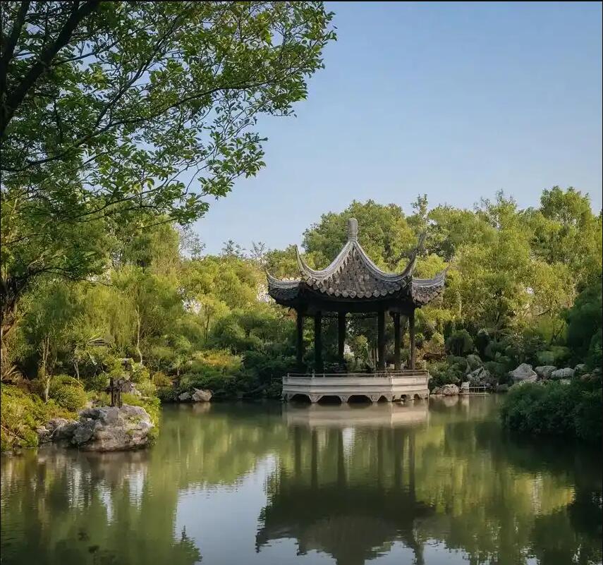 海南醉蓝餐饮有限公司